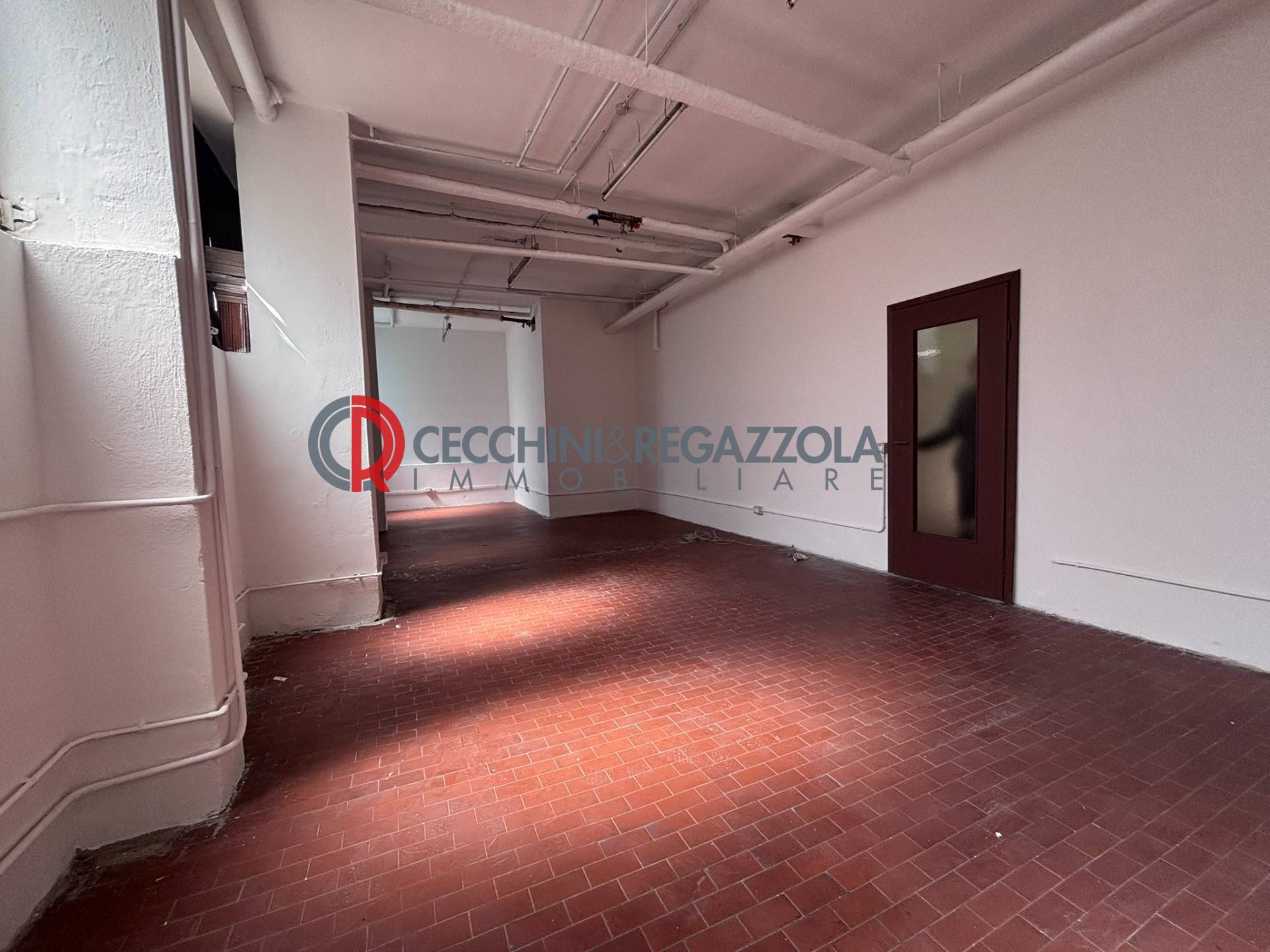 Magazzino in vendita a Cinisello Balsamo