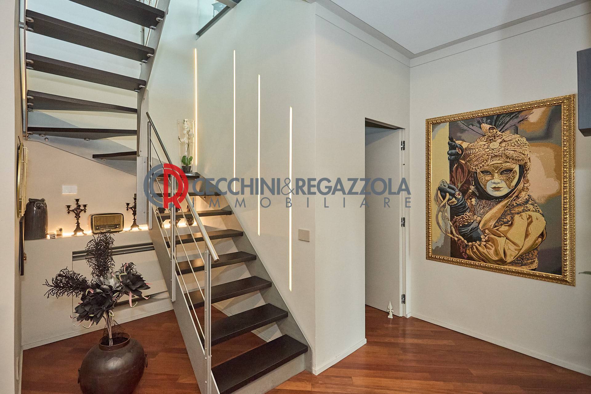 Attico in vendita a Milano, Lorenteggio