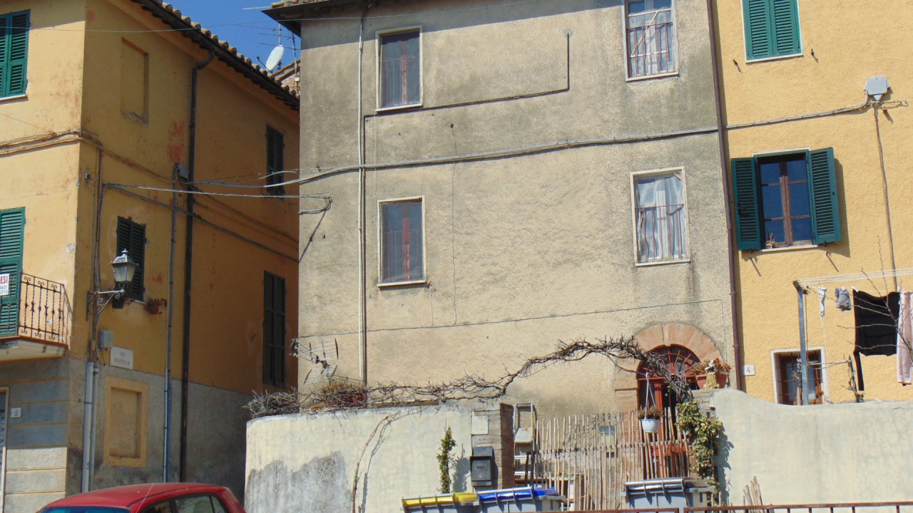 Casa indipendente con giardino a Perugia