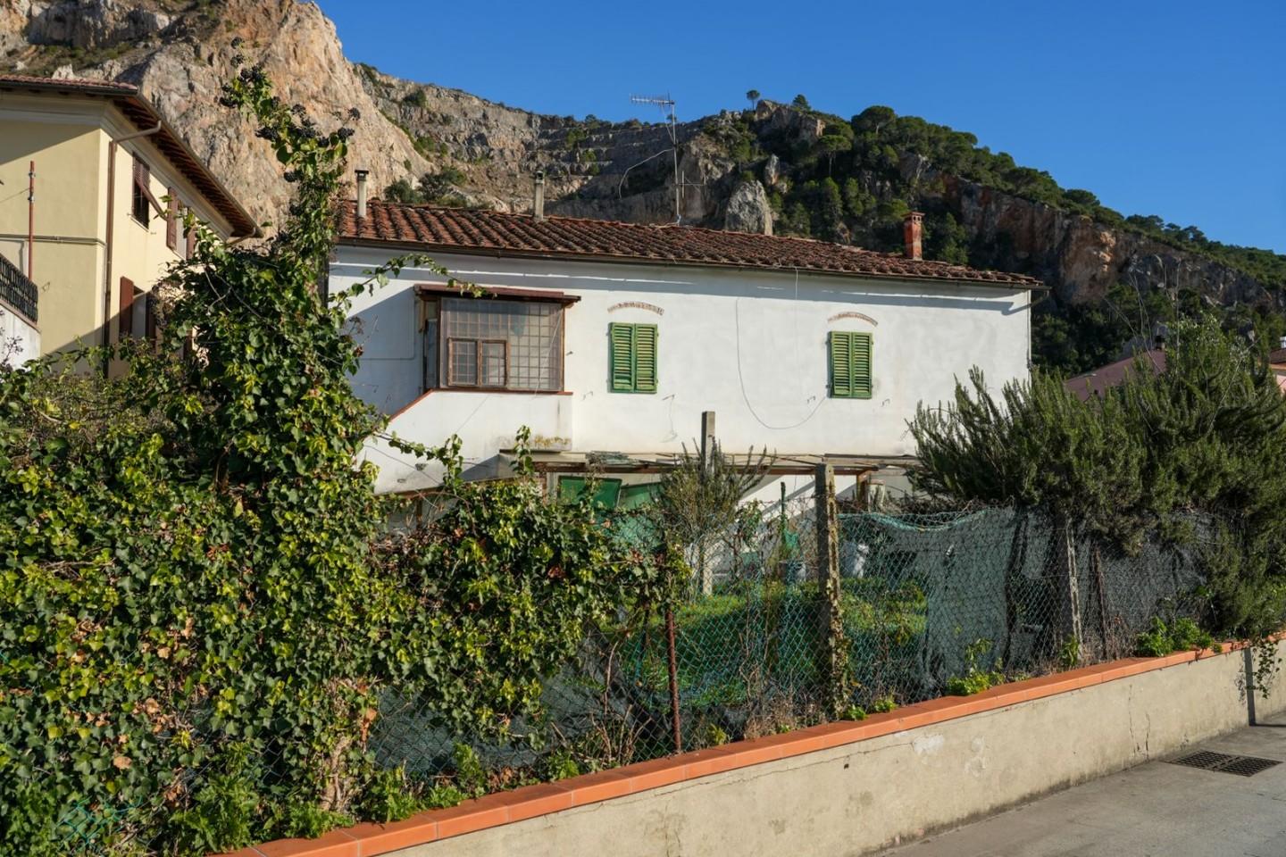 Casa indipendente con giardino, Vicopisano uliveto terme