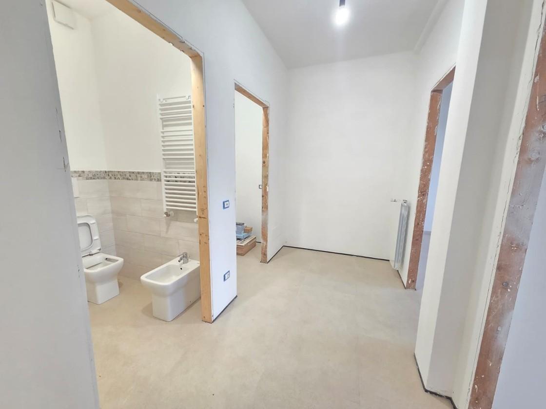 Quadrilocale ristrutturato, Calcinaia fornacette