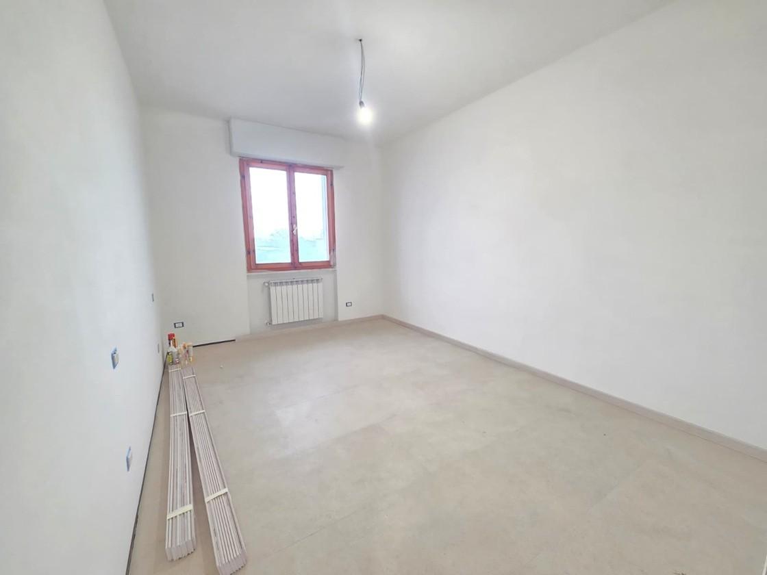 Quadrilocale ristrutturato, Calcinaia fornacette