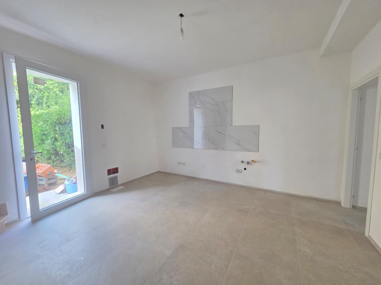 Villa arredata in affitto, Pisa san giusto
