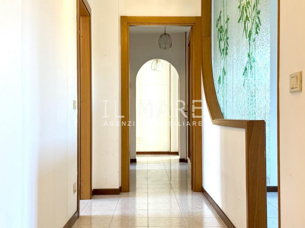 Appartamento in vendita a Massa