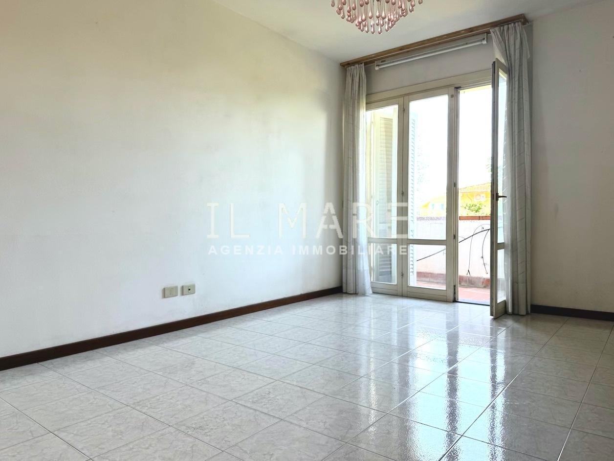 Appartamento in vendita a Massa