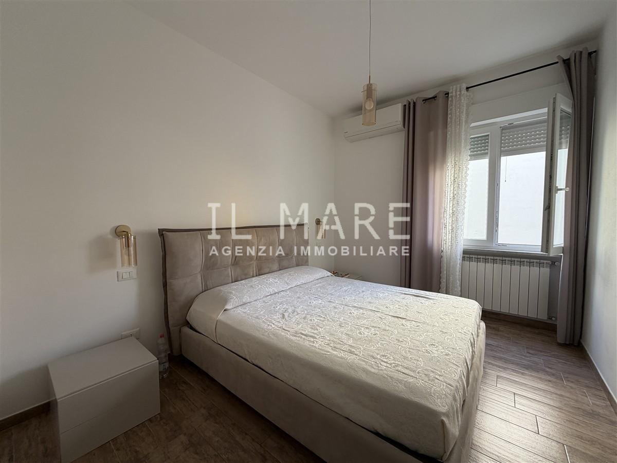 Quadrilocale in vendita, Carrara marina di