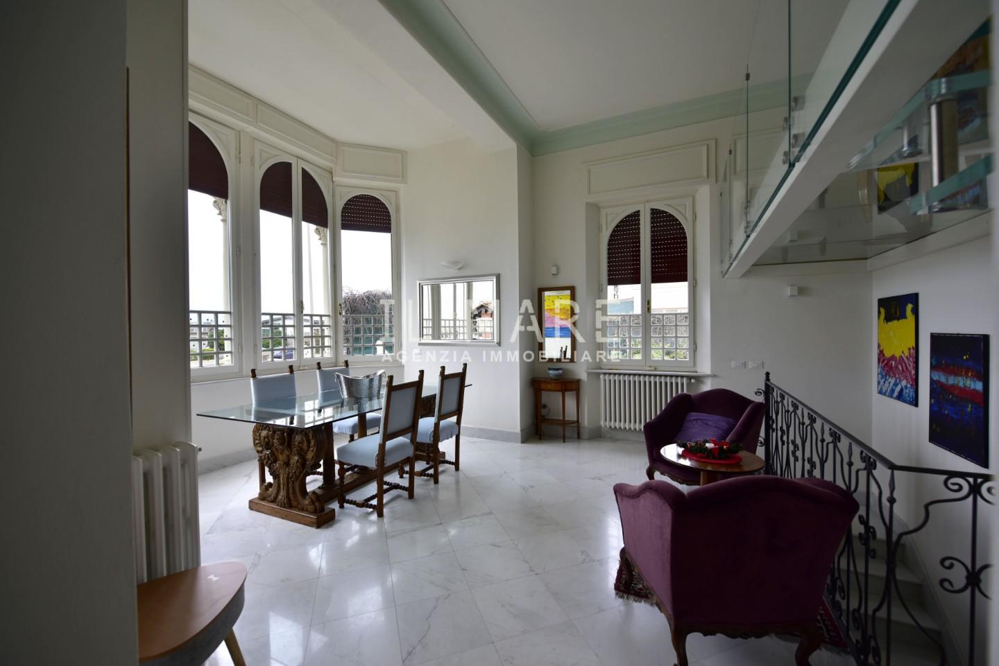 Villa in vendita, Massa marina di