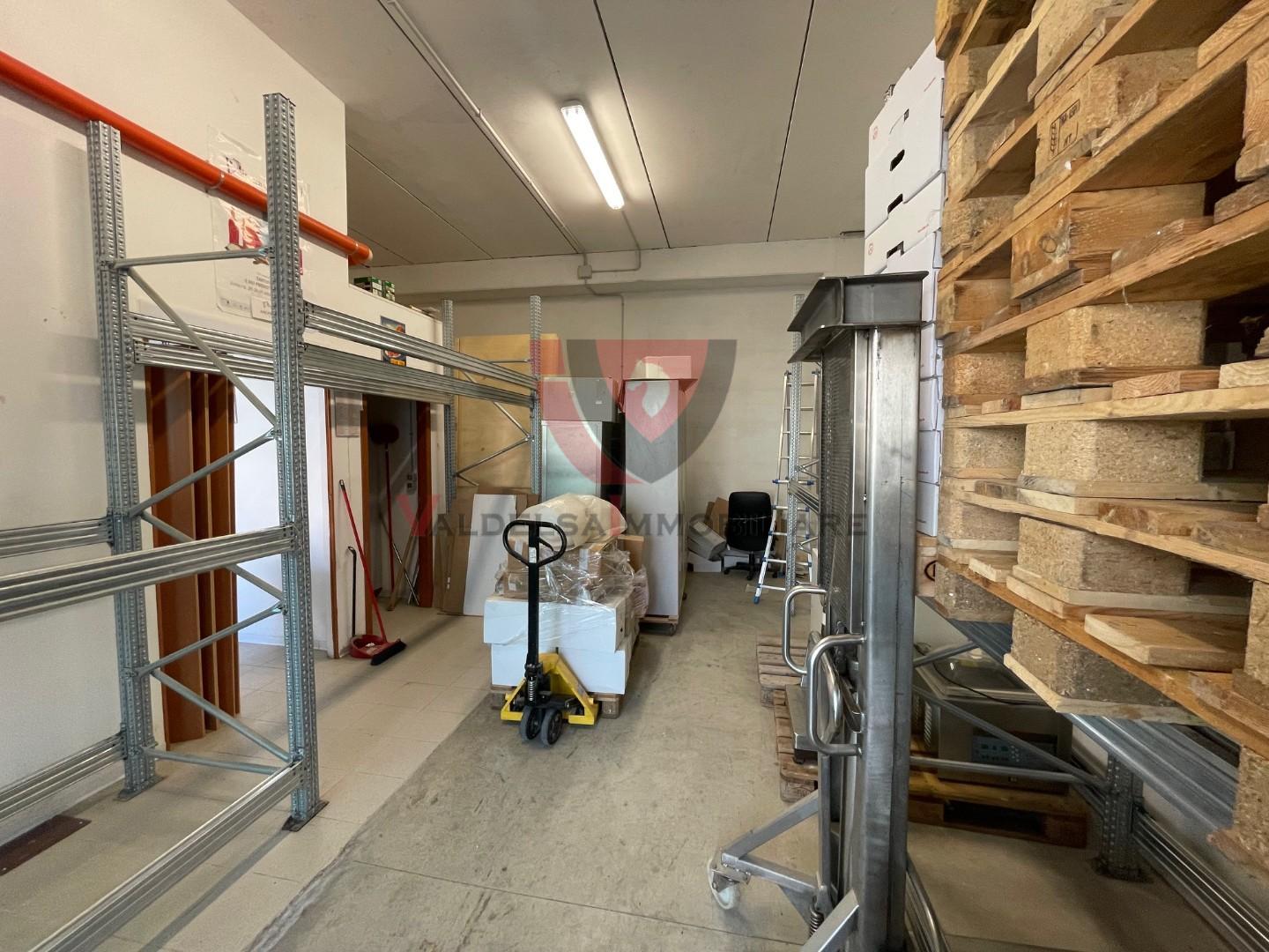 Casa vacanza Bilocale in vendita a Monteriggioni