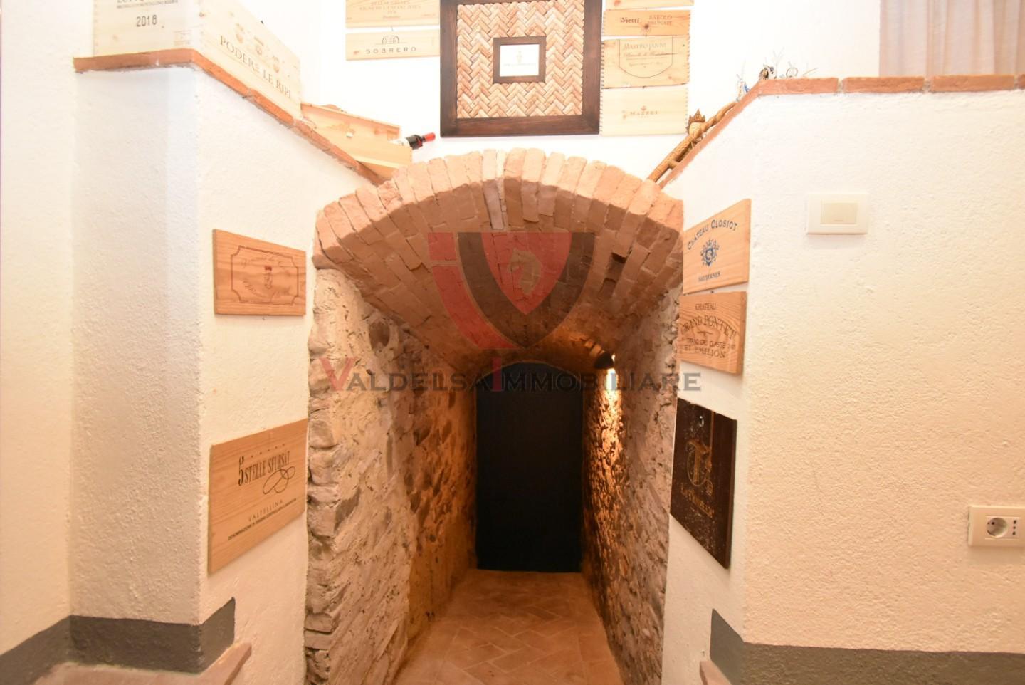 Casa indipendente con giardino, Poggibonsi gavignano