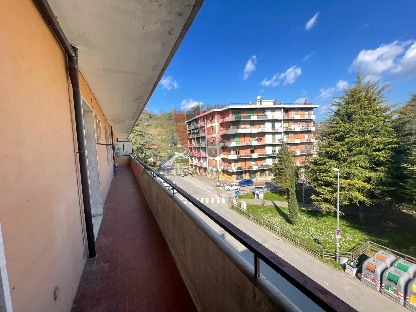 Quadrilocale in vendita a Colle di Val d'Elsa