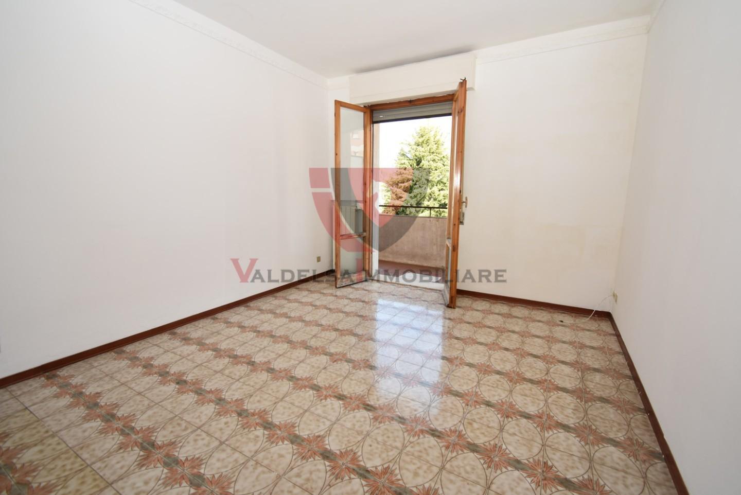 Quadrilocale in vendita a Colle di Val d'Elsa