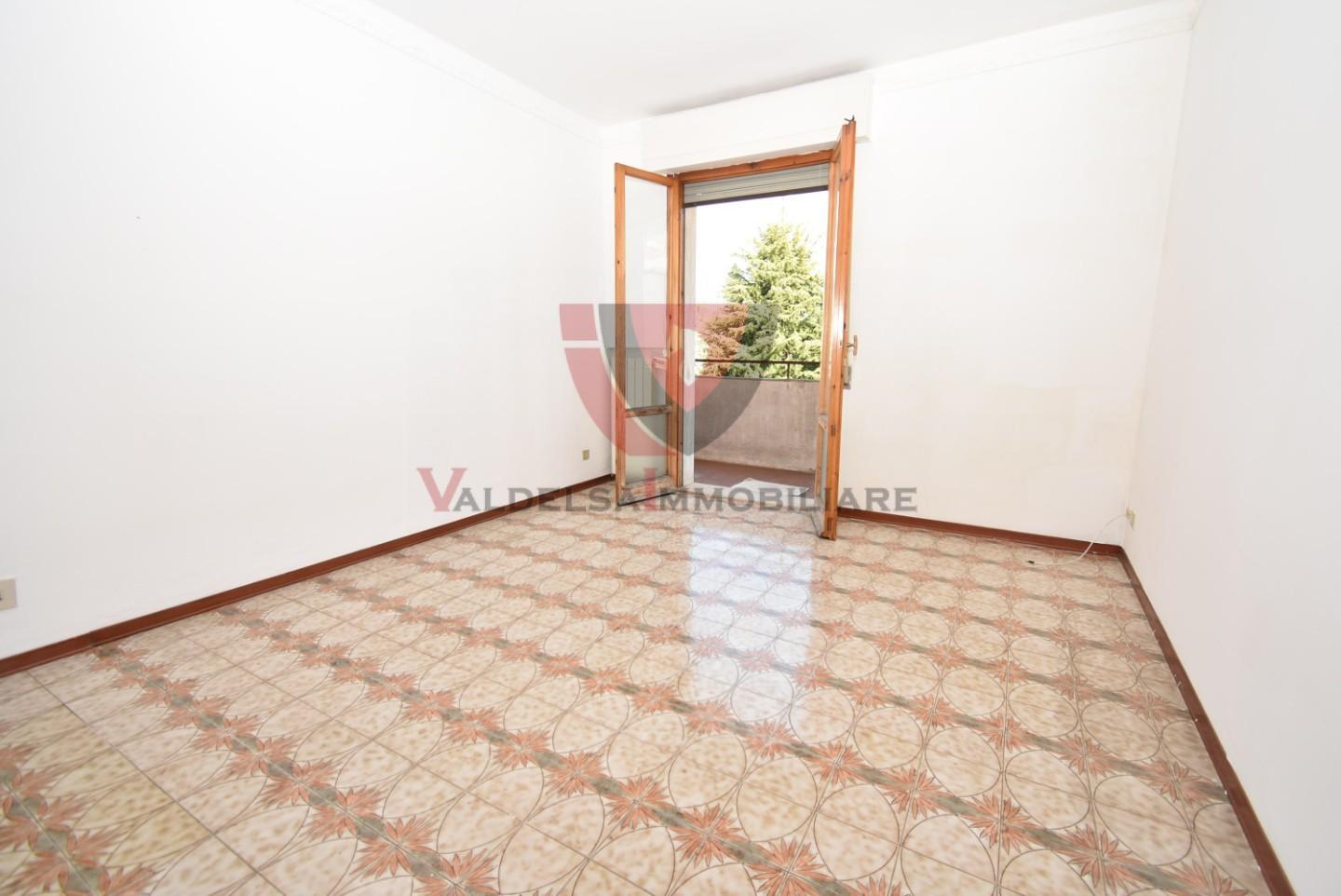 Quadrilocale in vendita a Colle di Val d'Elsa