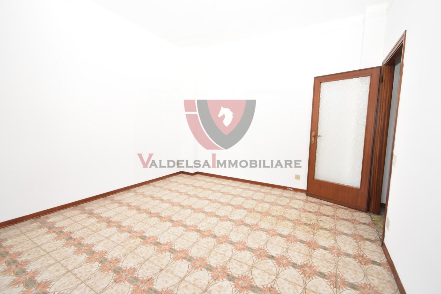 Quadrilocale in vendita a Colle di Val d'Elsa