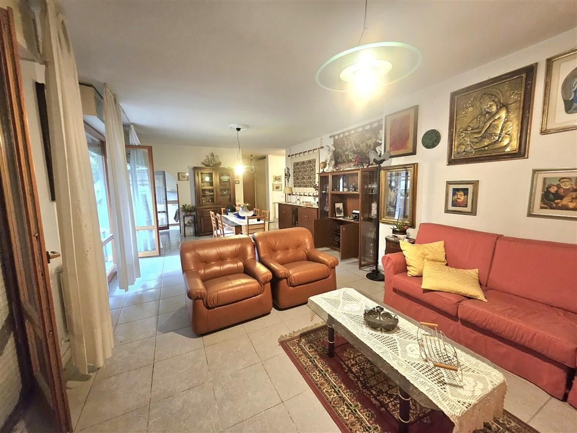 Appartamento in vendita, Massa quercioli