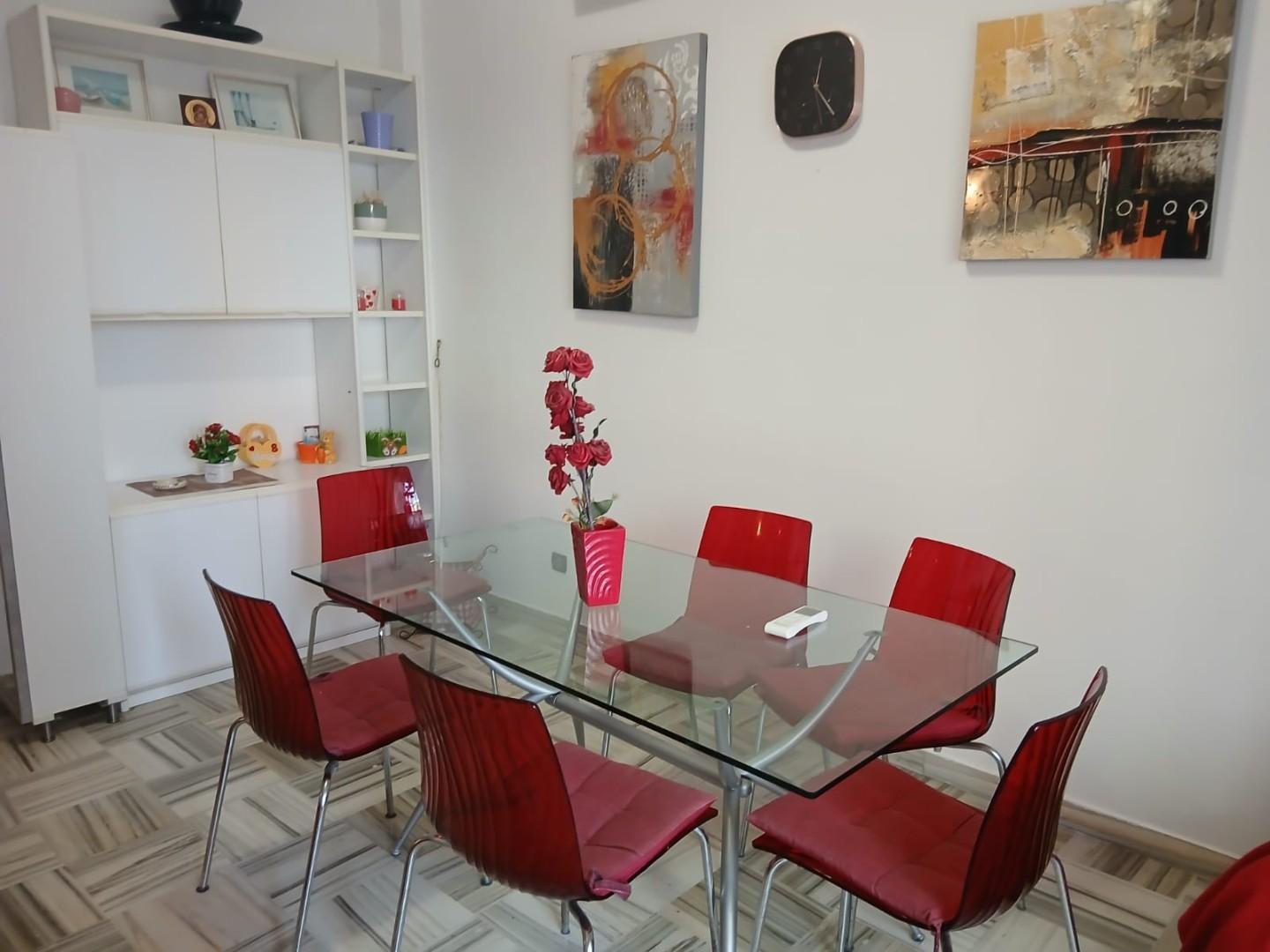 Trilocale arredato in affitto, Massa zona viali