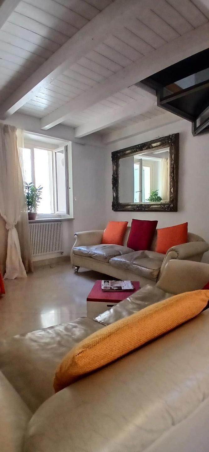 Casa indipendente in vendita, Massa borgo del ponte