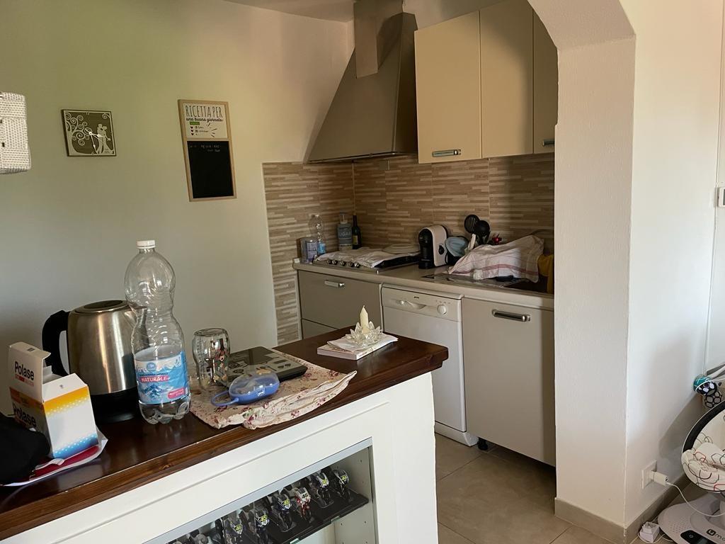 Appartamento ristrutturato, Massa marina di