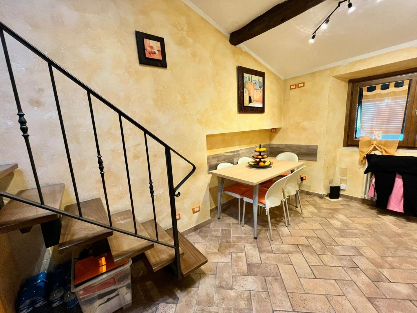 Trilocale ristrutturato, Massa centro storico