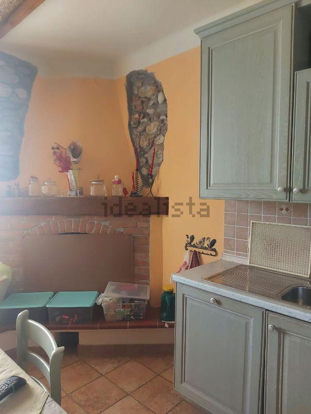 Casa indipendente in vendita a Massa