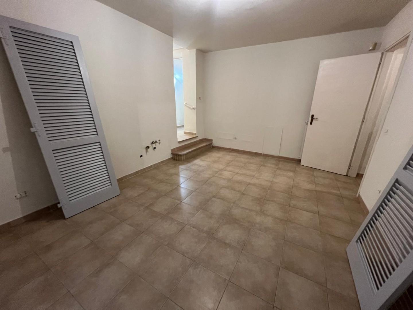 Appartamento con giardino, Camaiore lido di