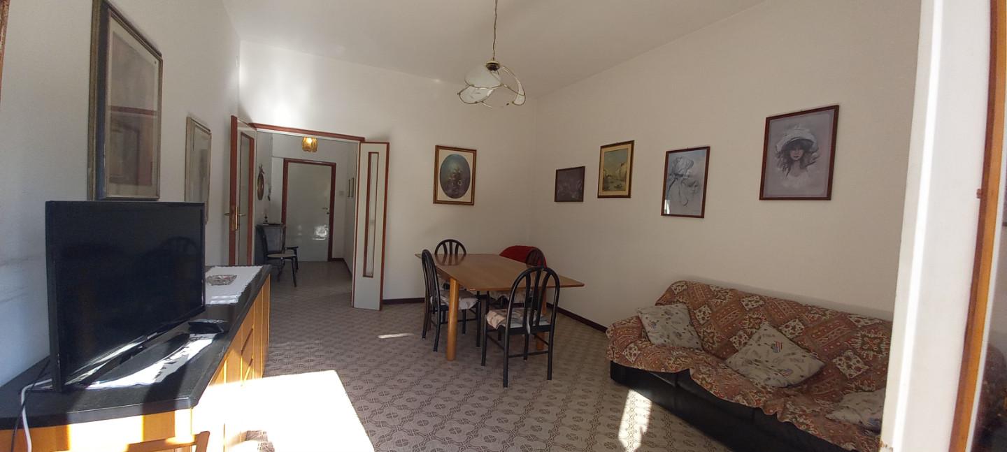 Appartamento in vendita, Camaiore lido di