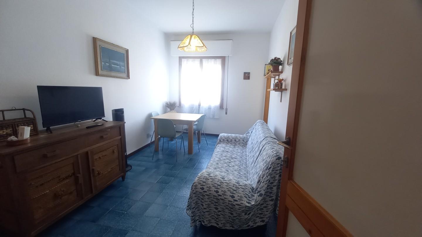 Quadrilocale in affitto, Camaiore lido di