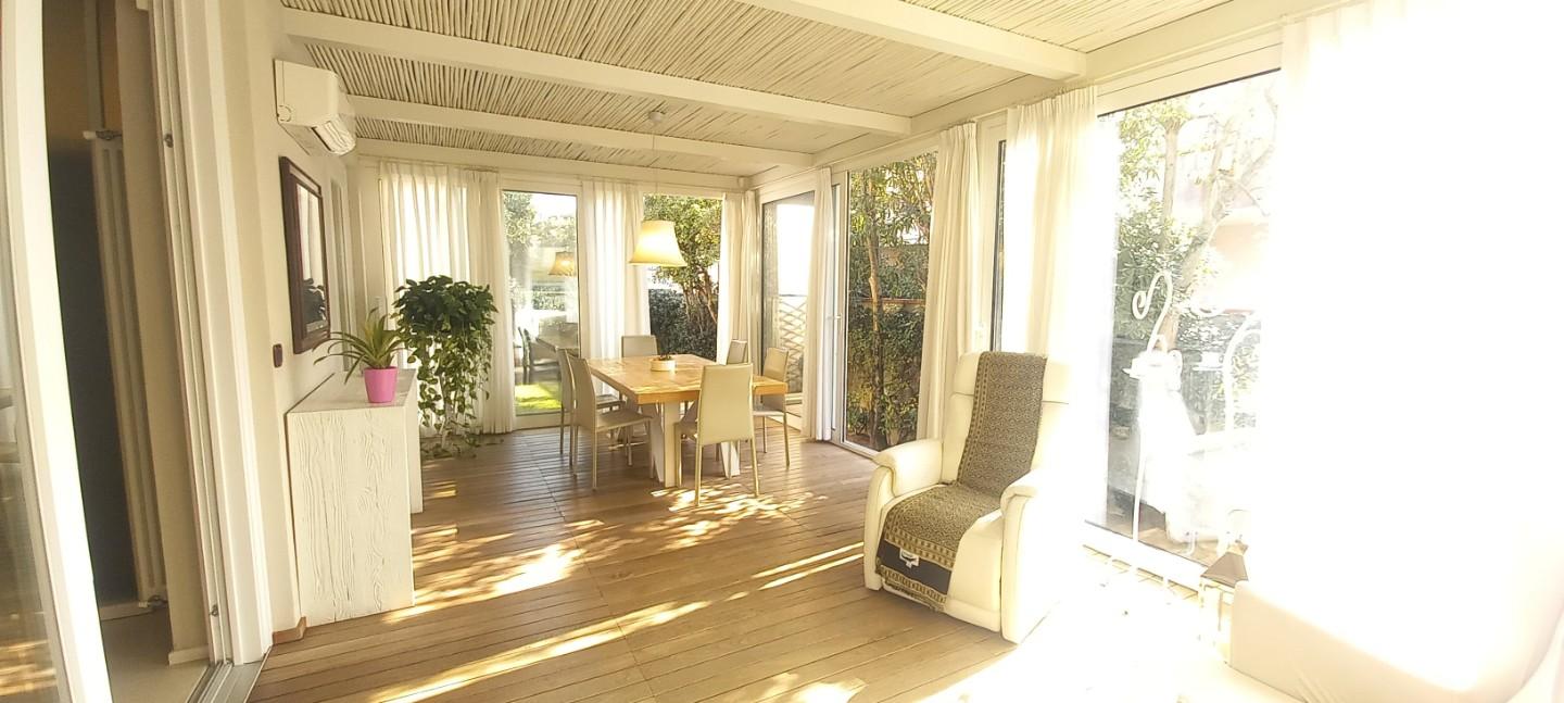 Casa indipendente con giardino, Camaiore lido di