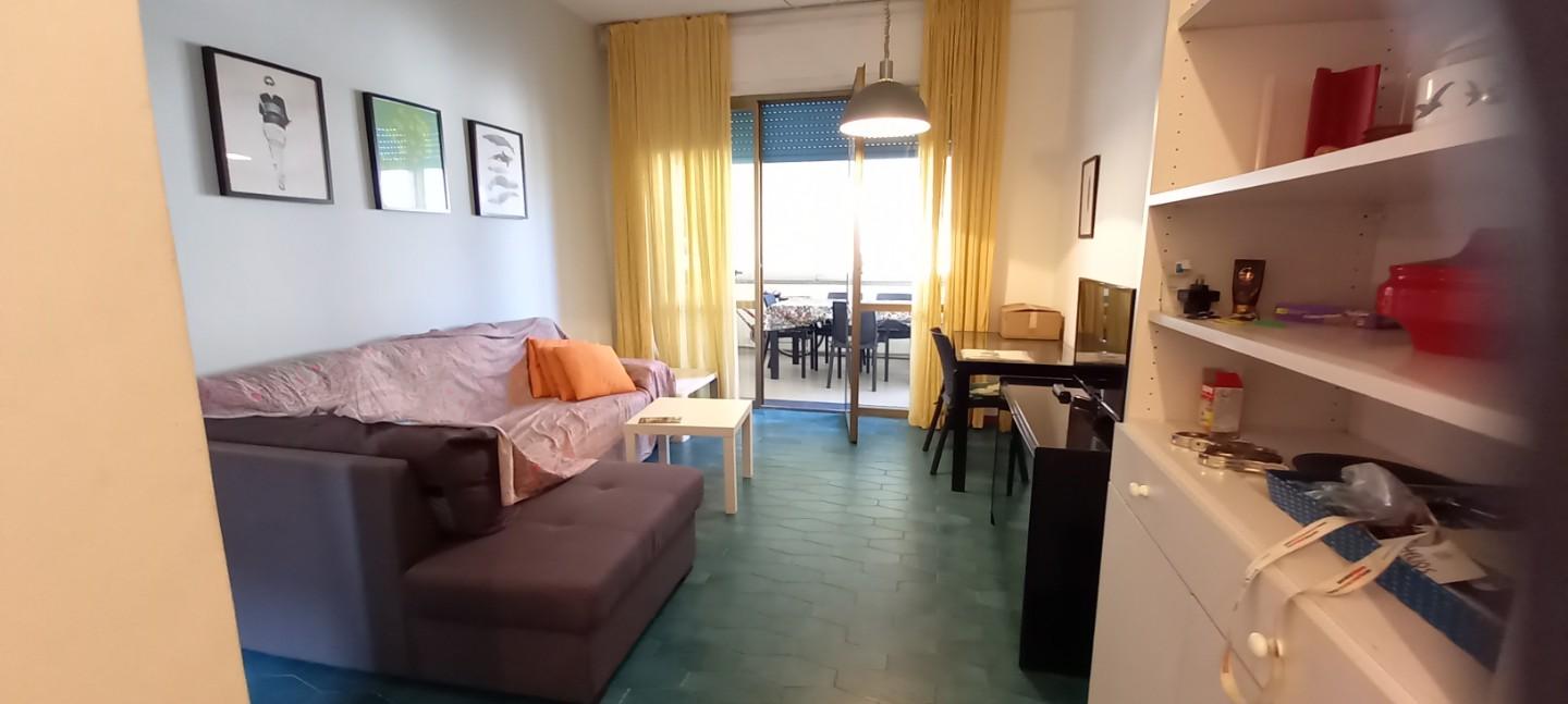 Quadrilocale arredato in affitto, Camaiore lido di