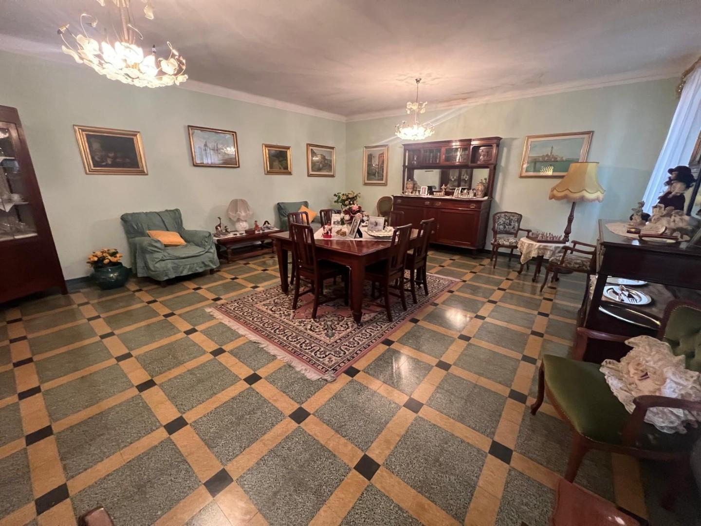 Attico in vendita, Camaiore centro