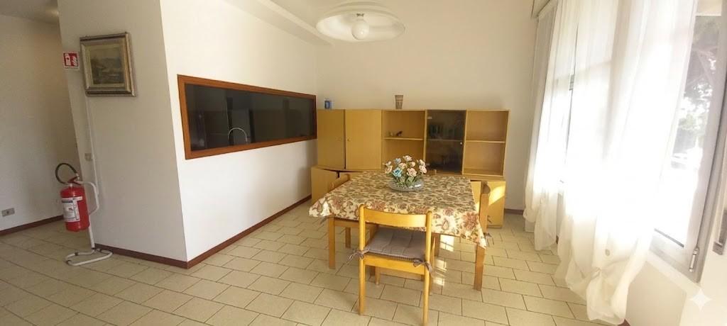 Trilocale in vendita, Camaiore lido di