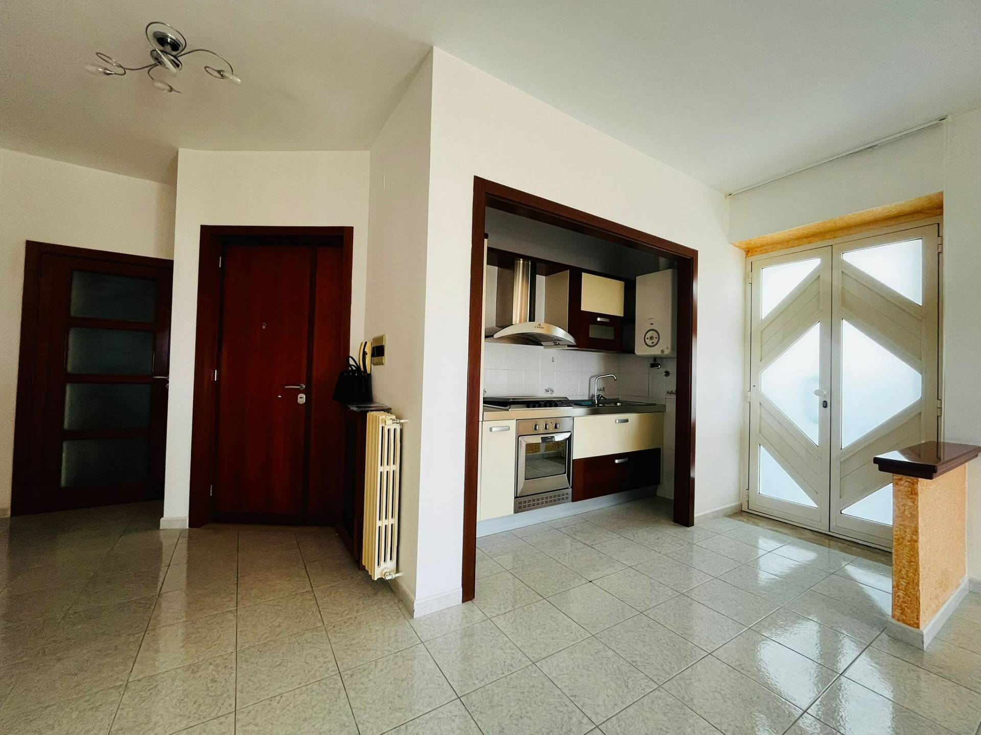 Appartamento in vendita a Motta Montecorvino