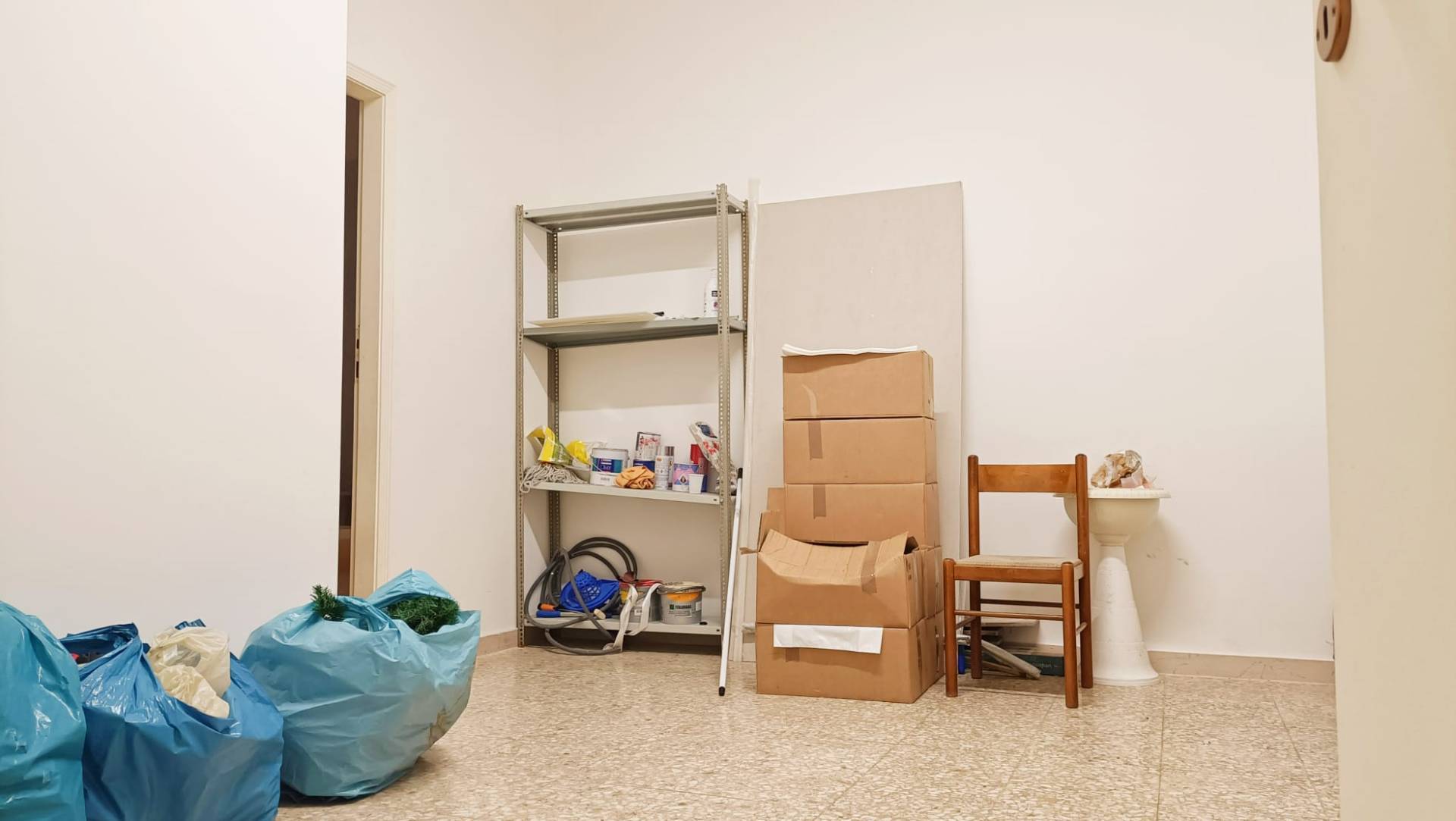 Locale commerciale in vendita a Lucera