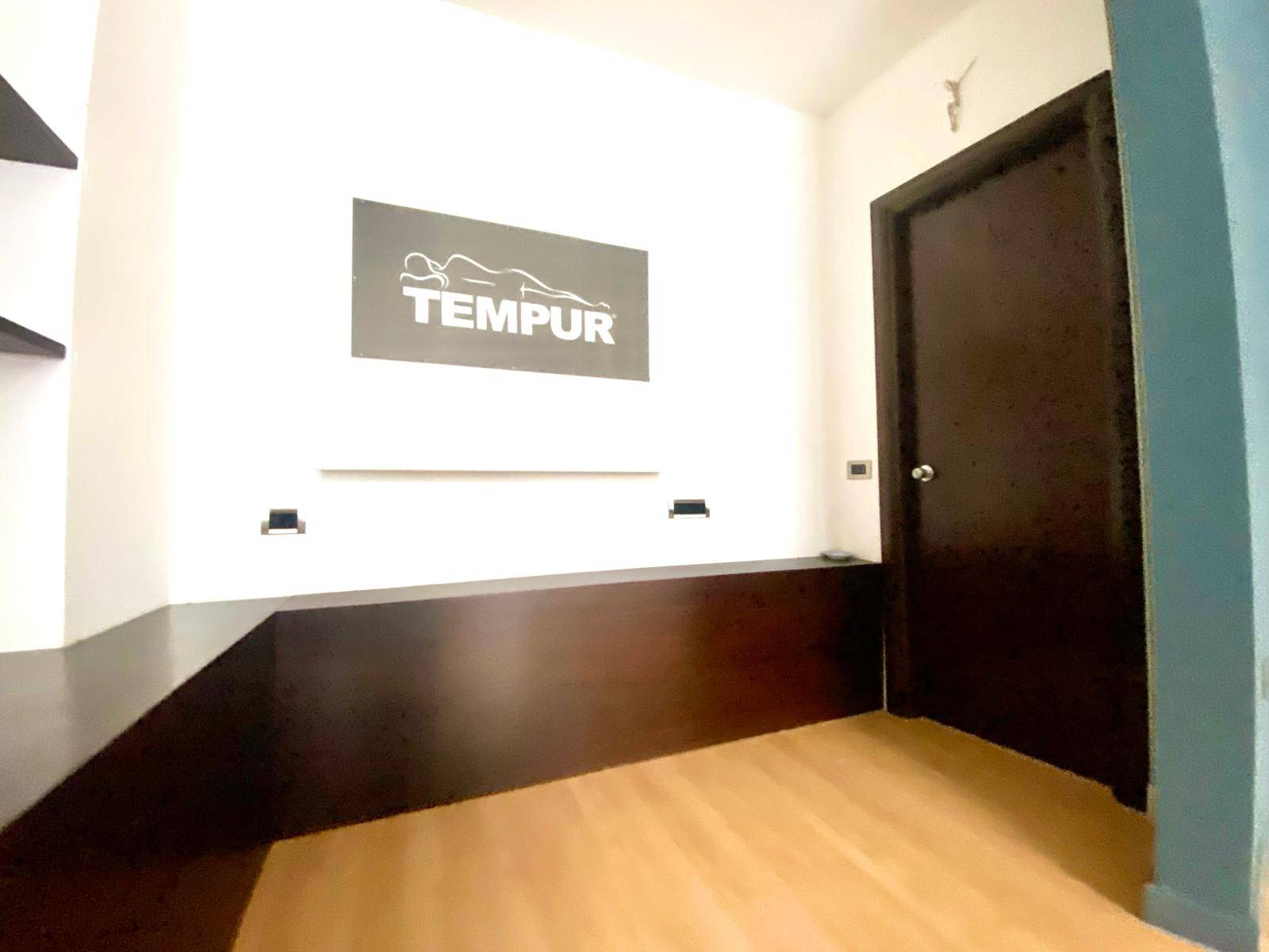 Locale commerciale in vendita a Lucera