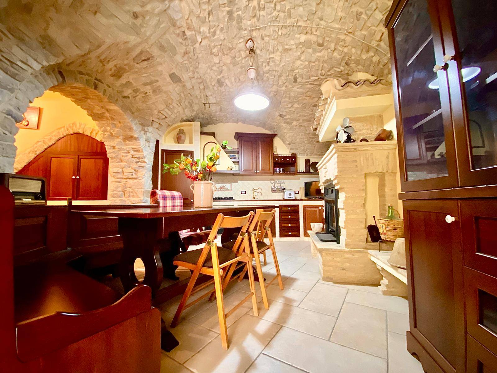 Indipendente in vendita a Roseto Valfortore