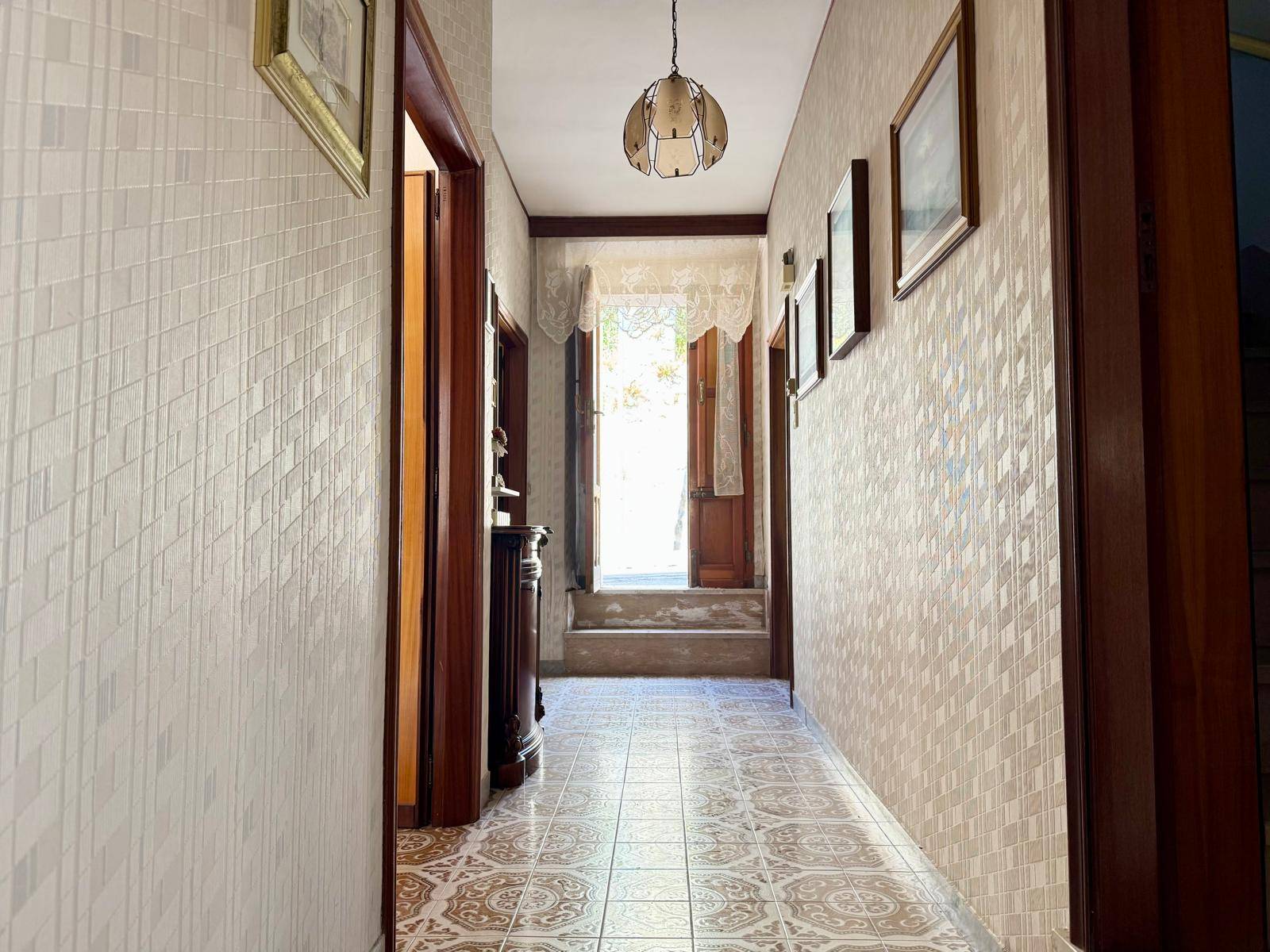 Casa indipendente in vendita a Castelnuovo della Daunia