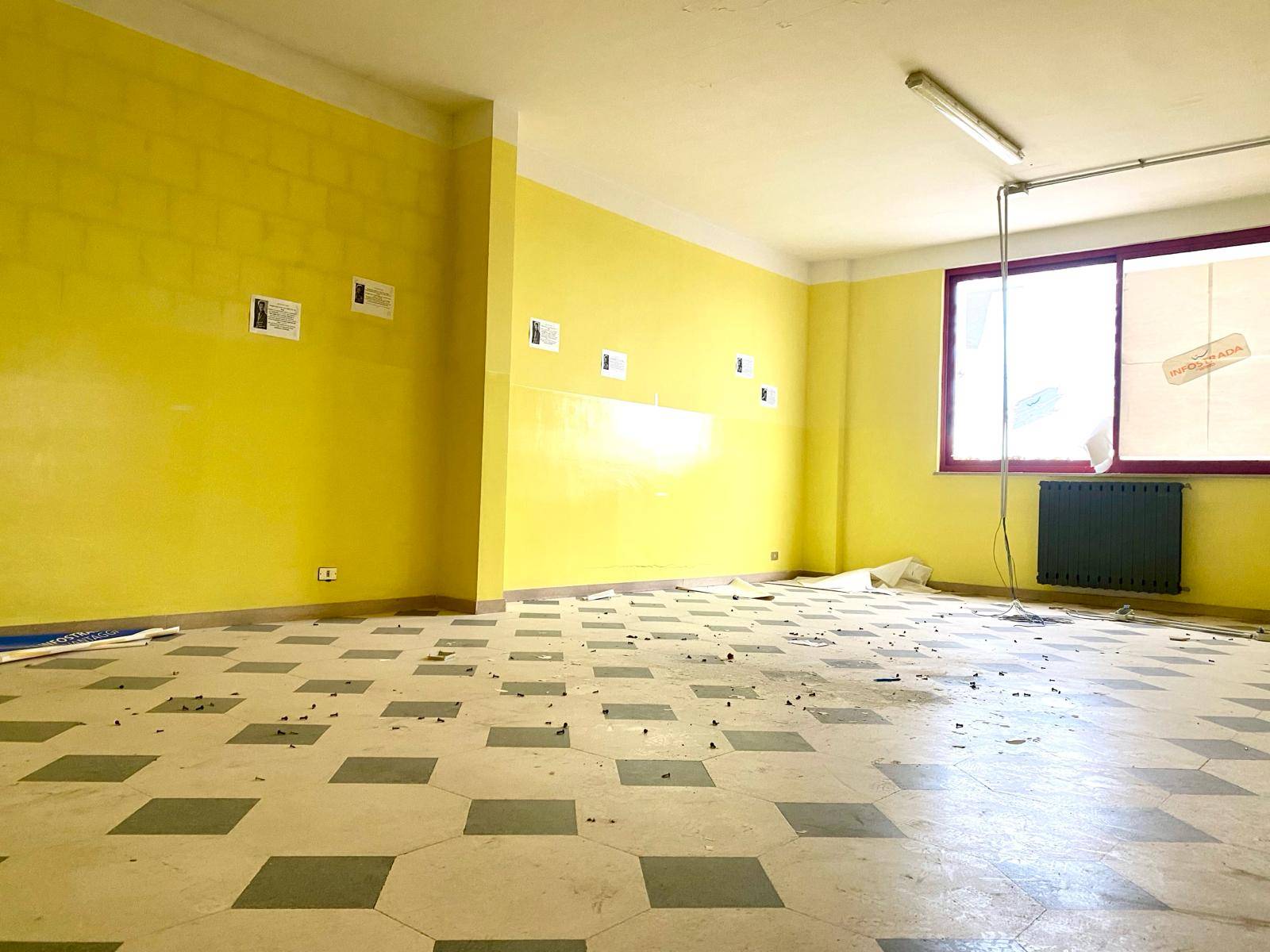 Ufficio in vendita a Lucera