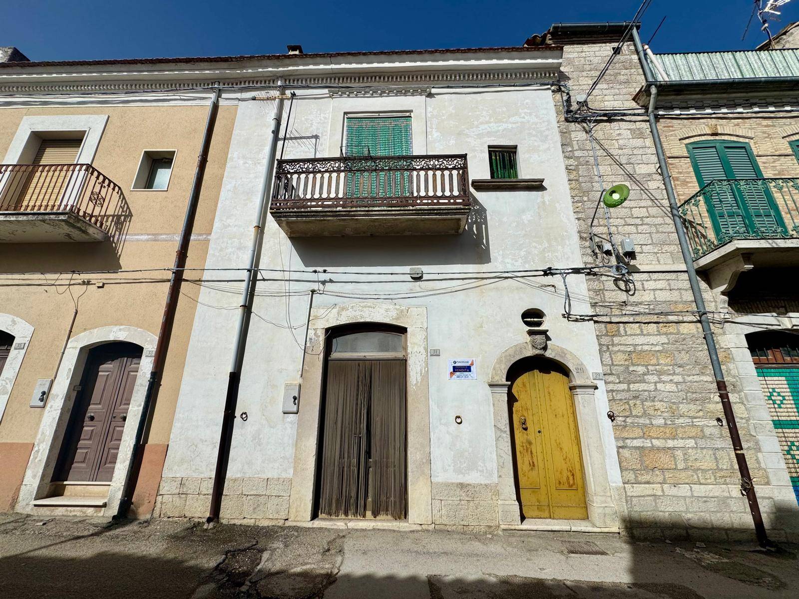 Casa indipendente in vendita a Casalnuovo Monterotaro