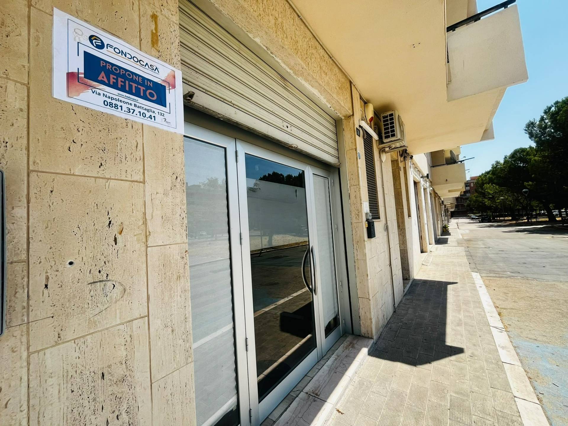 Locale commerciale in affitto a Lucera