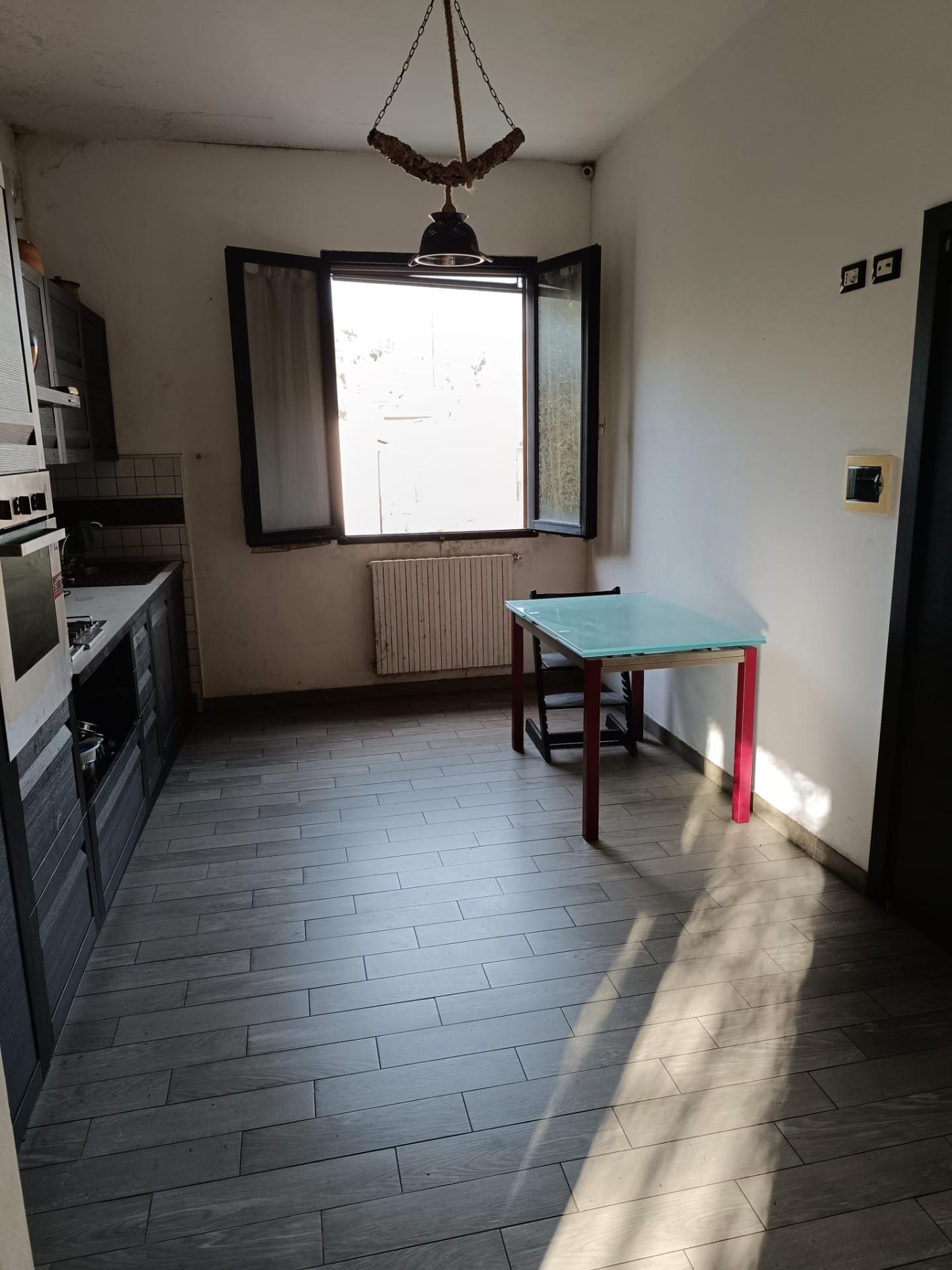 Appartamento in vendita a Santa Maria a Monte