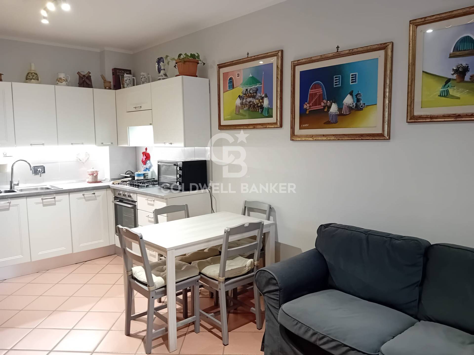 Appartamento in vendita a Sutri, centro