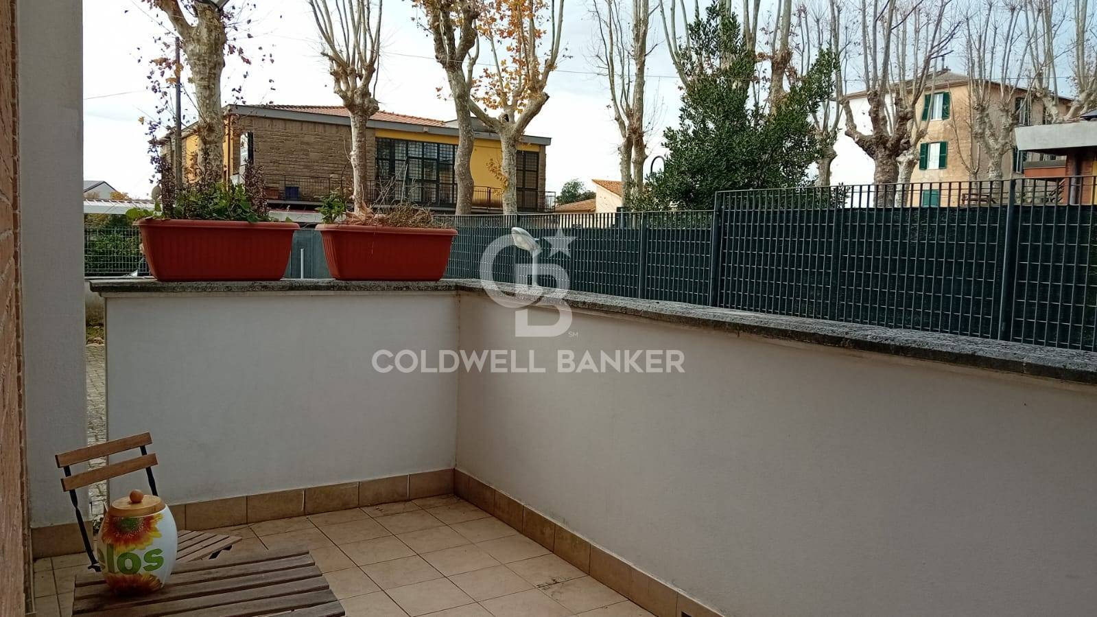 Appartamento indipendente in vendita a Sutri, centro