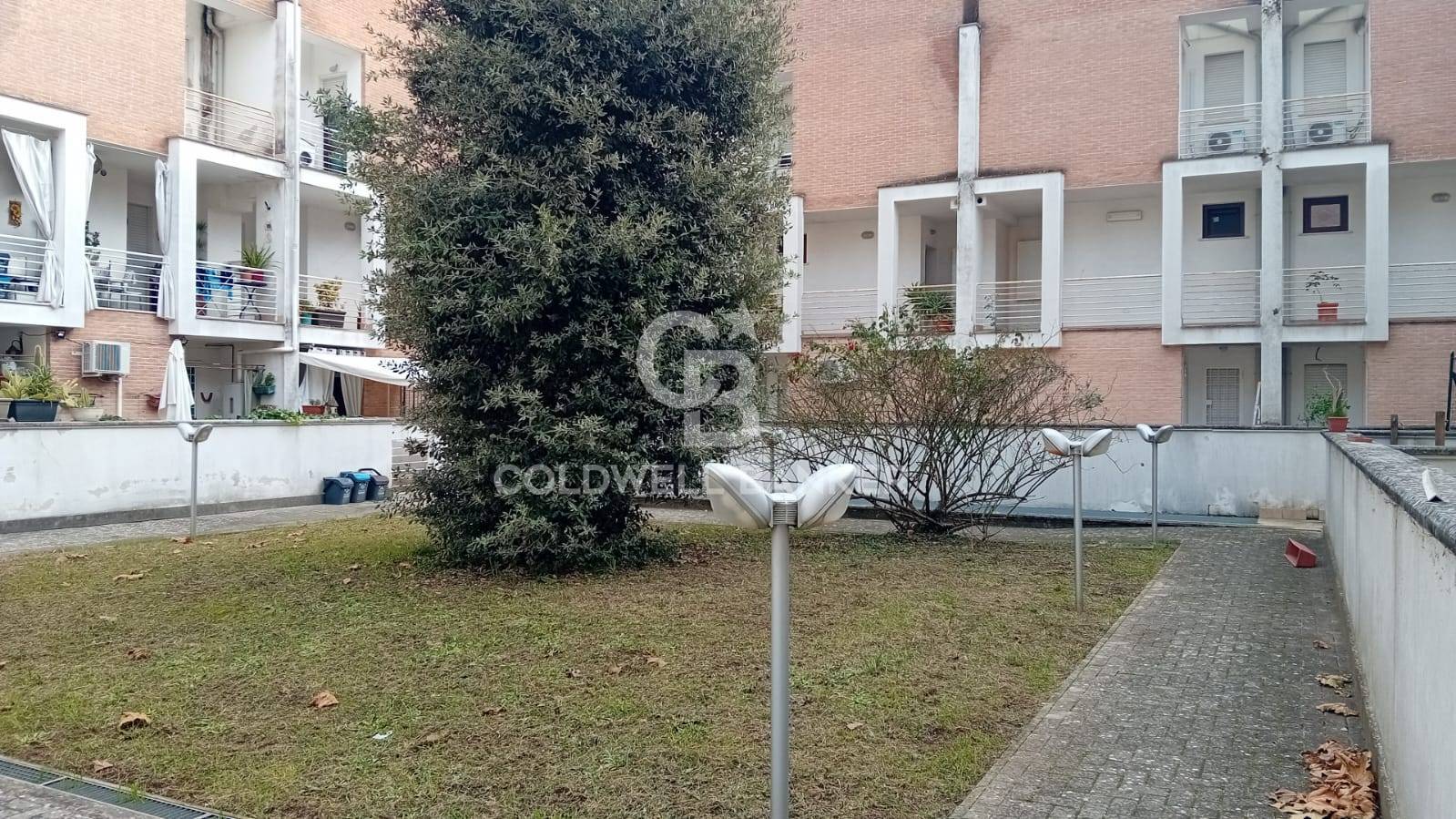 Appartamento indipendente in vendita a Sutri, centro