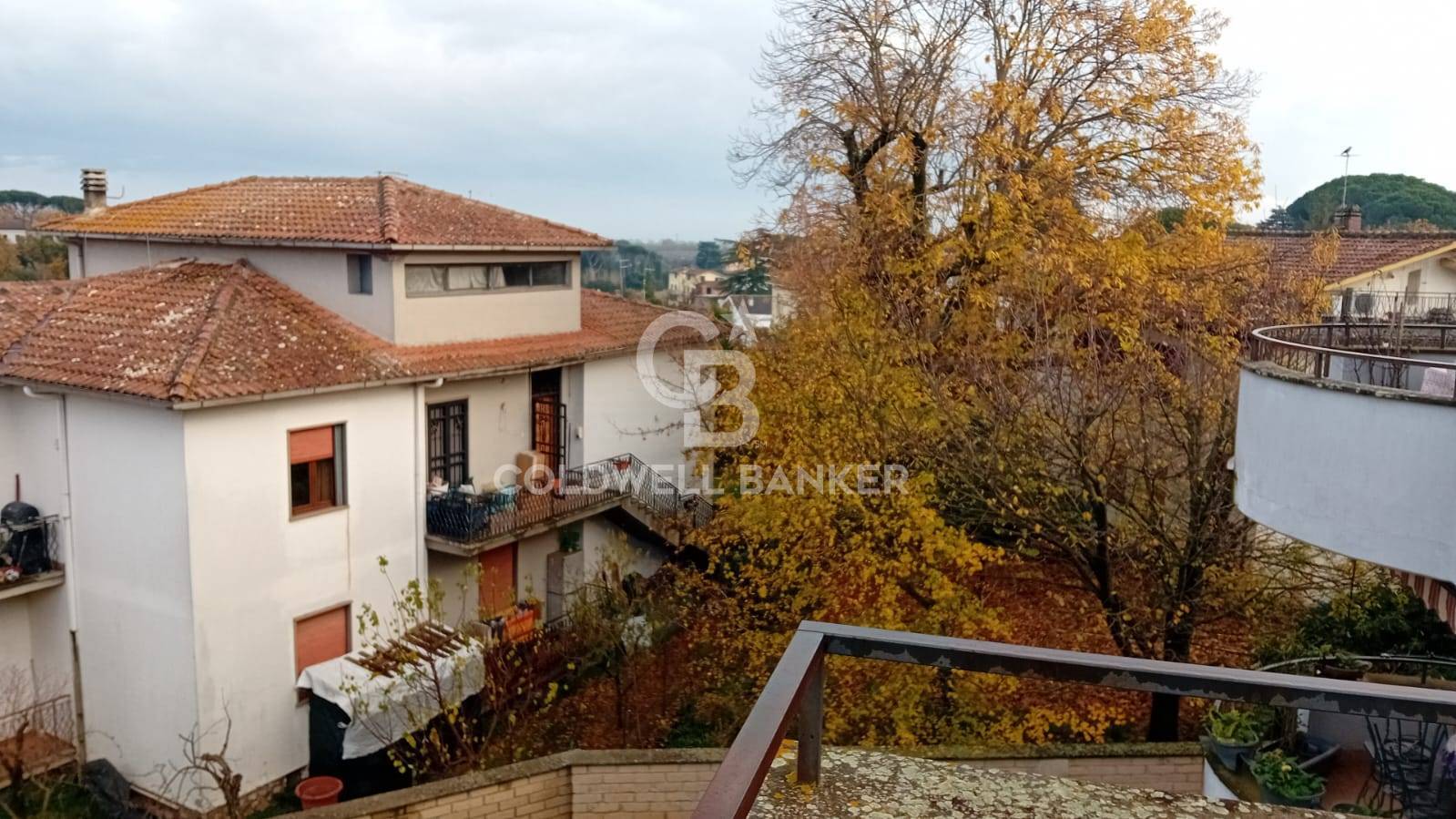 Appartamento in vendita a Sutri, centro