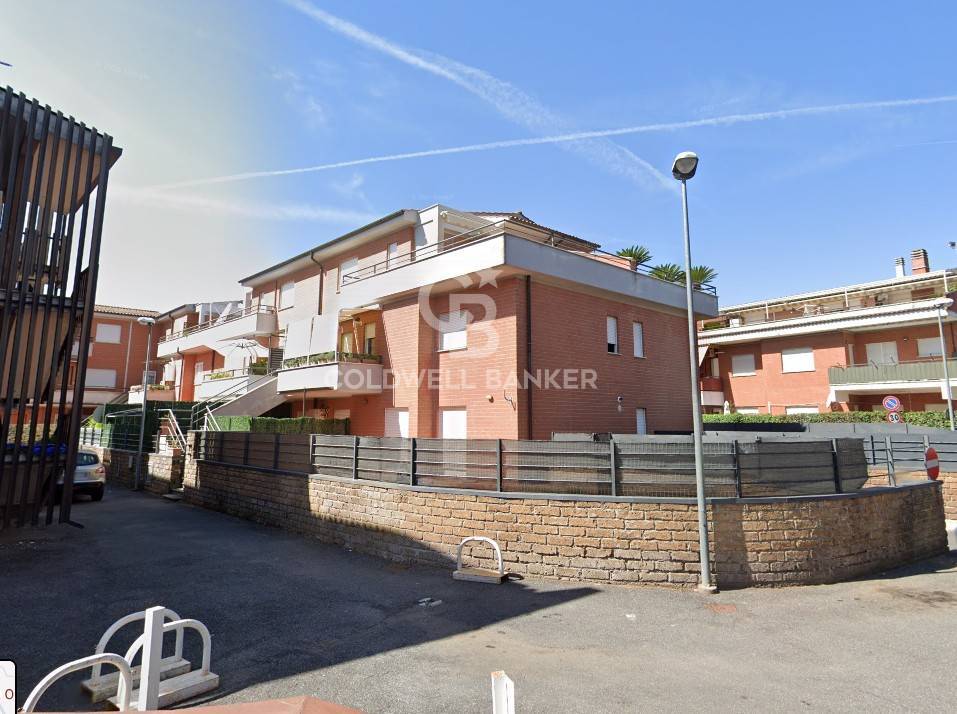 Appartamento indipendente in vendita a Sutri, centro