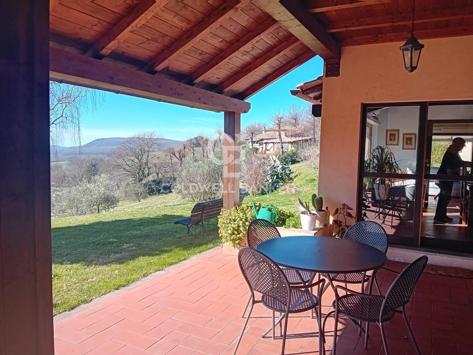 Villa in vendita a Sutri