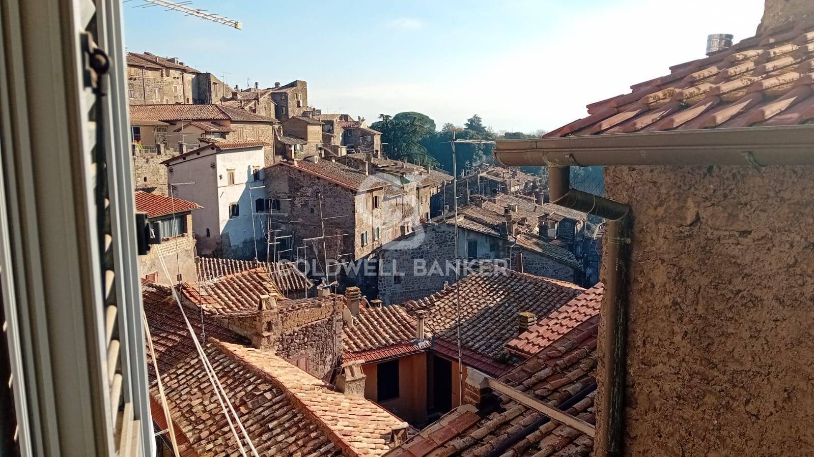 Appartamento in vendita a Ronciglione, centro