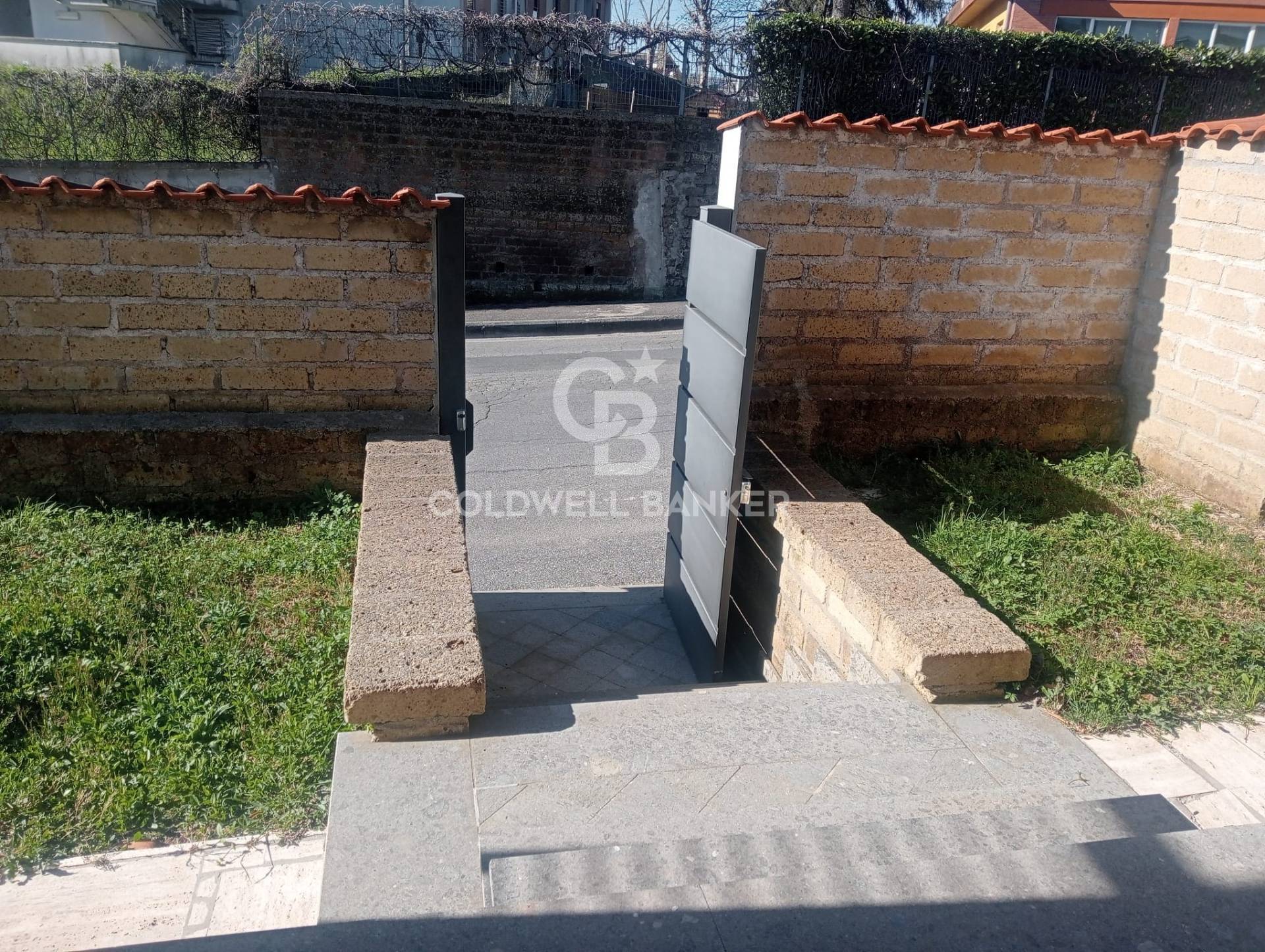 Villa bifamiliare in vendita a Sutri