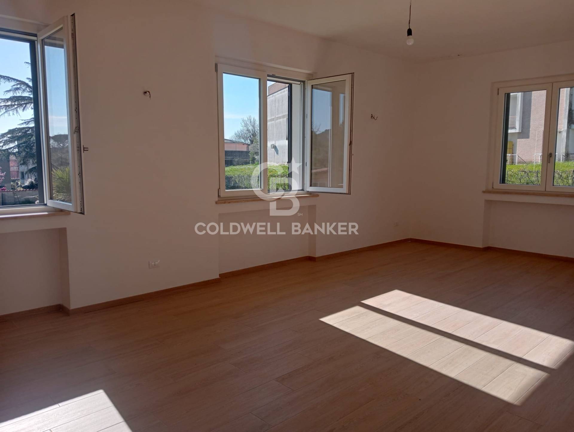 Villa bifamiliare in vendita a Sutri