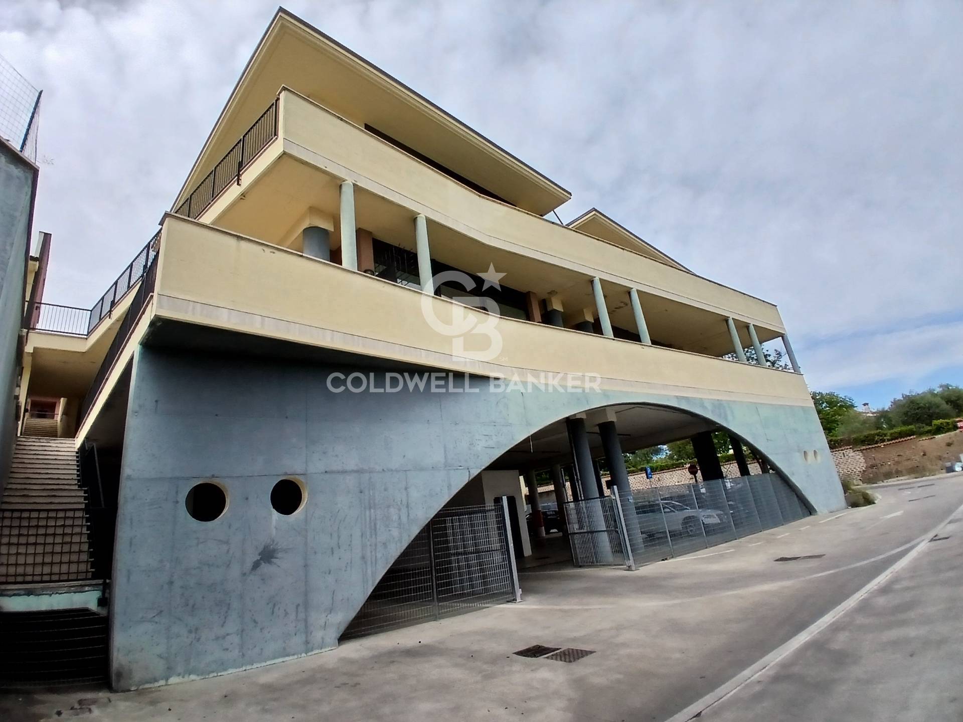 Locale commerciale in affitto a Vignanello