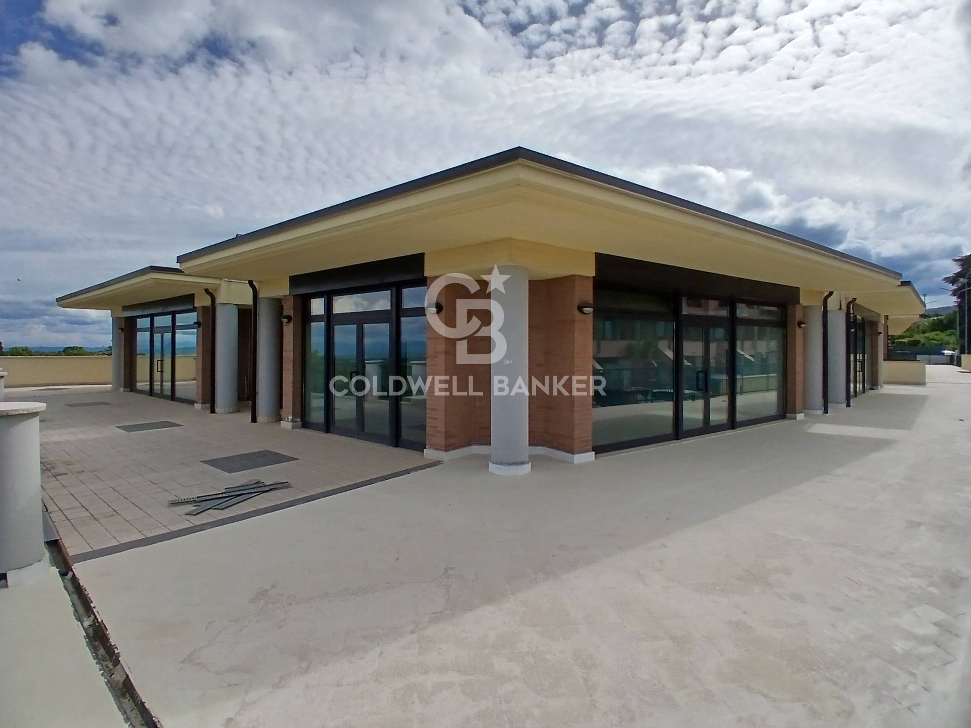 Locale commerciale in affitto a Vignanello